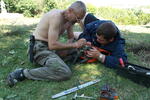 Jurek i Ponton naprawiają piłę