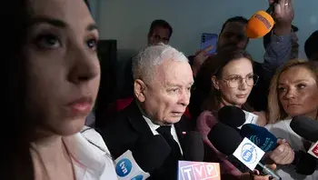 AWIK8864.webp