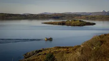 jimmy2820-boat-4736159_1920.webp