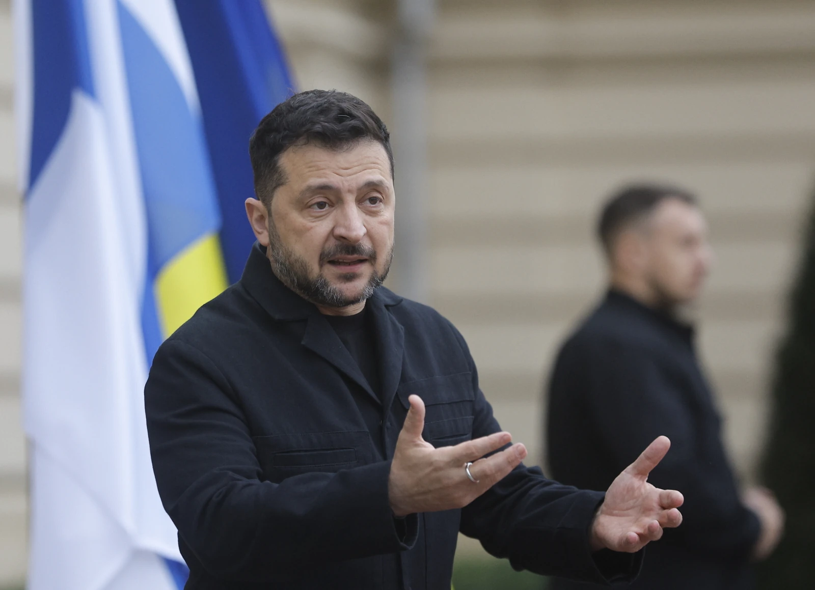 Zełenski ma powody do niepokoju! Nietypowa postawa wyborców KO