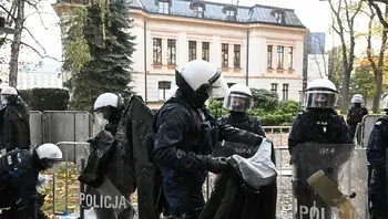policjaaaa.webp