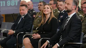 e2ba0fd63d7d46e8ae07626f1552e318.webp