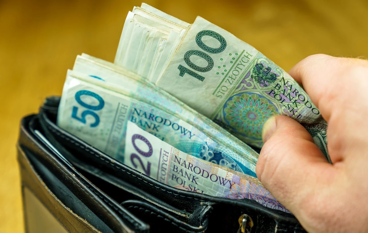 Zaskakujący ruch prokuratury. Chce, by płacił alimenty na cudze dziecko
