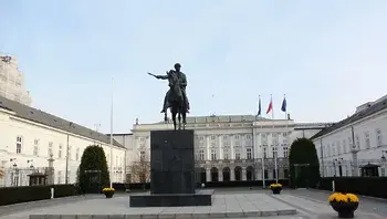 30c577408e06490aabd9f145cec81825.webp