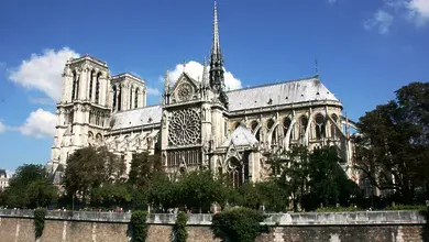 139904-notre-dame-490222.webp