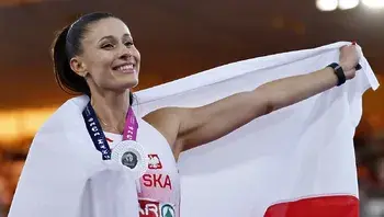 mid-epa13172419.webp