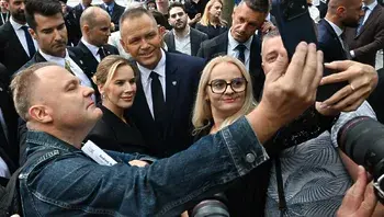 mid-26919497.webp