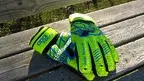 Football_goalkeeper_gloves_Force_1000.webp